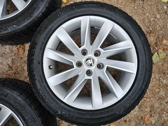 Zimní sada originálních Alu disků Škoda STRATOS –7Jx17“ - 8
