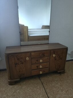 Starý nábytek - 8