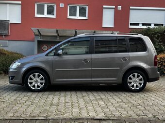 Volkswagen Touran 1.4 TSI 103 kW Highline Navi ParkAssist - 8