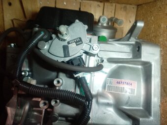 Lancia thesis Emblema 2.4.jtd 20v - 8