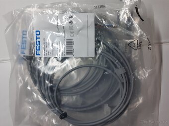 KOMPONENTY AUTOMATIZACE - PLC - 8