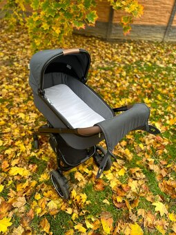 Kočárek Maxi-Cosi Plaza+ s originálním příslušenstvím - 8