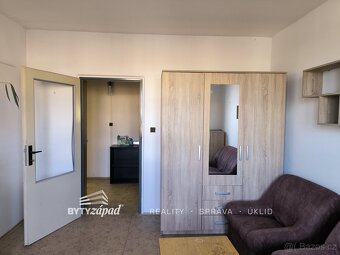 Pronájem, Byty 4+1, Bzenecká, ev.č. yIVB8478 - 8