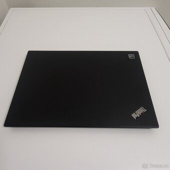 Lenovo Thinkpad X390 - 8