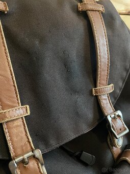 Batoh Herschel Little America 18l - 8