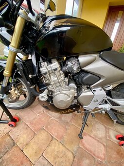 Honda Hornet 600, r.v.2006 - 8