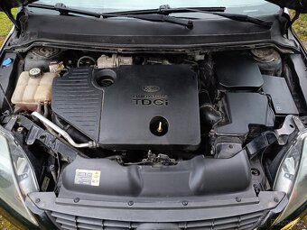 Ford Focus 1.8tdci 3dv - 8