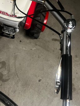 Honda víceúčelový malotraktor s lištovou sekačkou -zánovní - 8