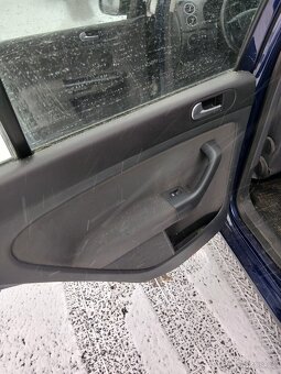 Volkswagen golf 5 plus 1.6 mpi 75kw - 8