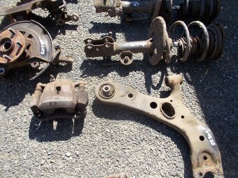 Díly podvozku  Rav42.2D 130kw 06-10 - 8