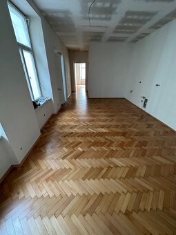 PODLAHÁŘSKÉ PRÁCE - 8