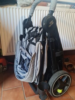Kočárek Britax Römer - 8