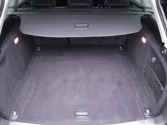 Audi A4 2,0 TDI Xenon Aut. Klima 1.Maj. (2012) - 8