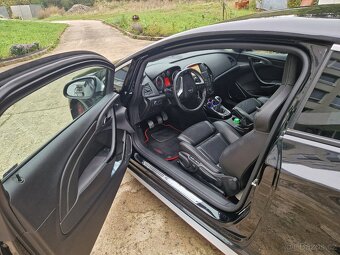 Opel Astra GTC, OPC - 8