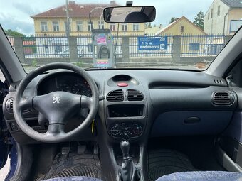 PEUGEOT 206 1.4i 55 KW 1Majitel ČR 2001 - 8