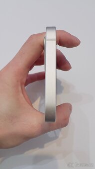 iPhone 12 64GB bílý - krásný stav - 8
