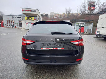 Škoda Superb, 2.0TDi DSG-Navi-LED - 8