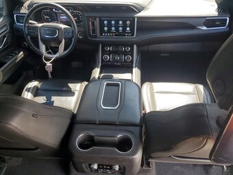 GMC Yukon Denali 2021 - 8