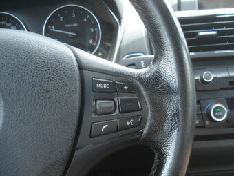 BMW 118 D  X- Drive LED - 8