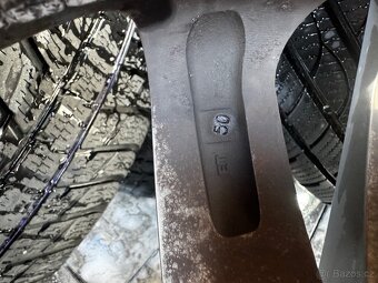 Alu kola Volkswagen Touareg zimní pneu 18’ - 8