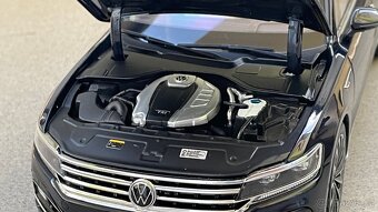 Volkswagen Phideon Paudi 1:18 - 8