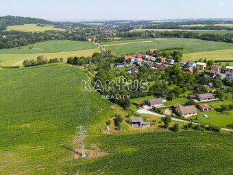 Prodej slunného stavebního pozemku 1500 m2 - Štramberk, okr. - 8