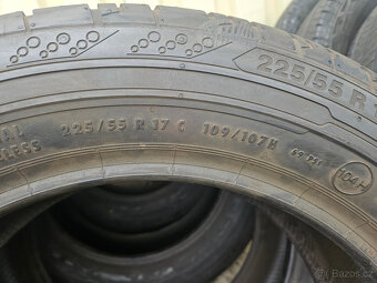 225/55R17C 109/107H CONTINENTAL - 8