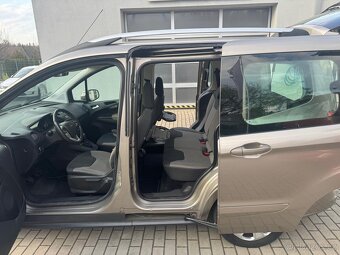 Ford Tourneo Courier 1.0 EcoBoost 74kW, ČR - 8
