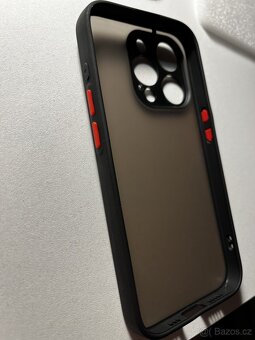 kryt na Apple iPhone 15Pro - 8
