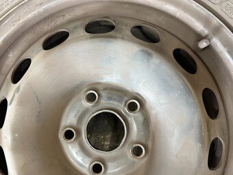 SADA DISKŮ 5x112 5Q0601027AK 61/2Jx16H2 ET46 205/55 R16 - 8