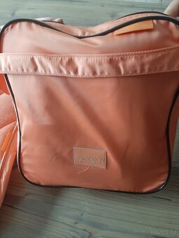 Eskadron oranzova sada - 8