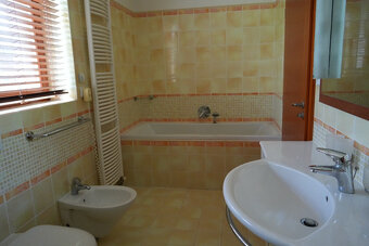 Prodej rodinného domu v obci Klínec, okr. Praha-západ - 8