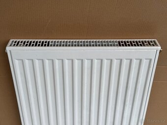 DESKOVÝ RADIÁTOR KERMI - 8