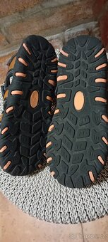 Zánovní kvalitní chlapecké sandály Zn.UMBRO vel.34 - 8