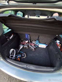 Roomster 1.4 16V 63kw, 2010 - 8