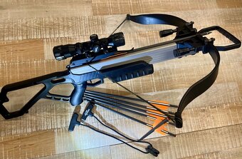 Kuše Excalibur Matrix 330 Black - 8