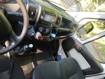 Prodám Peugeot boxer maxi, 120kw, delší verze, pravidelně se - 8