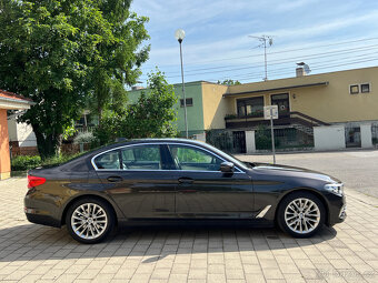 BMW Rad 5 520i Luxury Line AKO NOVÉ KÚPENÉ V MADARDKU 1,MAJI - 8