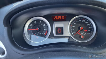 benzínový Renault Clio 1.6   65000km  jeden majitel - 8