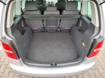 Volkswagen Touran 1,9 TDI Trendline (2005) - 8