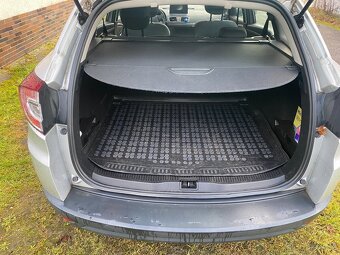 Renault Megane 1.6 16V KZ0V - 8