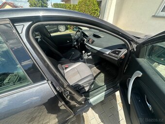 Renault Fluence 1.6 MPI (rok 2010) - 8