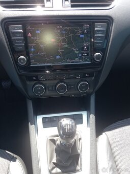 Prodám Škoda Octavia 3 1.4 tsi 110 kw BUSINESS, MANUÁL 6 KVA - 8