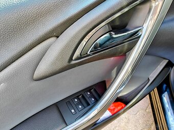 Opel Astra J 2.0 CDTI • 2014 • 121kw • 106t km • Automat - 8