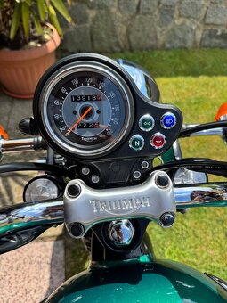 Triumph Bonneville 800 1.maj. 13tKm - 8