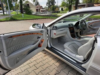 Mercedes-Benz CLK W209 320 V6 Elegance Angličan rv.04 - 8