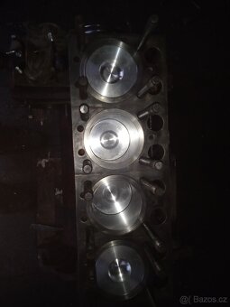 Prodám motor Zetor URI 6701 po Go - 8