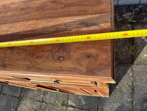 Komoda velká - masiv teak - 8