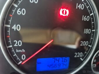 VW T5 MULTIVAN 4x4, 2,5 128kW PRODÁM - 8