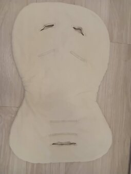 Dětské věci 1-5let - pro maminku/tatínka v nouzi - 8